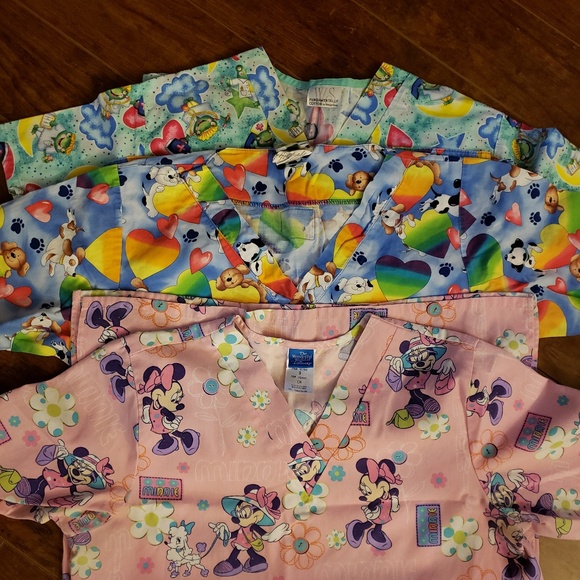 Tops - Scrub tops small bundle of 3